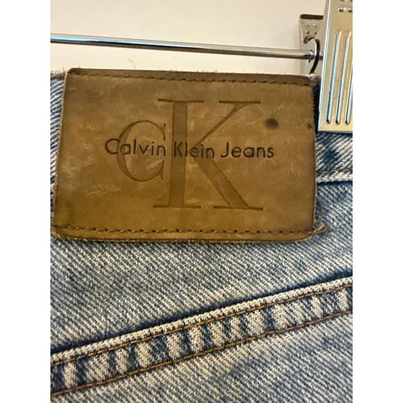 90s Vintage Calvin Klein Jean High Rise Cut-Off Shorts Size 5 - Picture 12 of 16